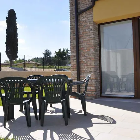 In - Gardasee 38604 * لاتيزي